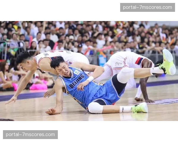 周琦因脚踝伤势确认缺席常规赛最后两轮