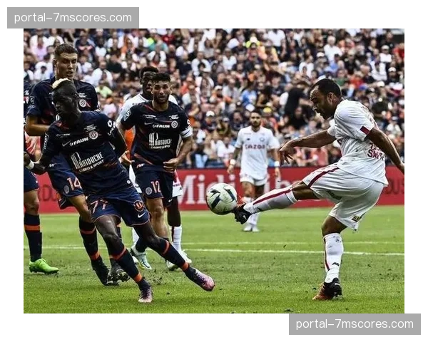 里昂3-2险胜蒙彼利埃,取得联赛三连胜 里昂3-2险胜蒙彼利埃,取得联赛三连胜